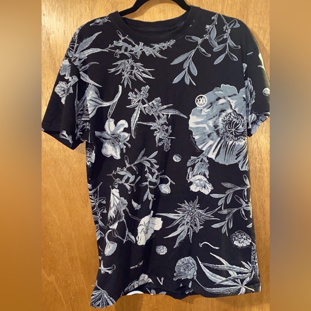 10 DEEP Men’s tshirt